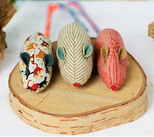 Exclusive cat gifts picture – perfect present ideas for cat owners